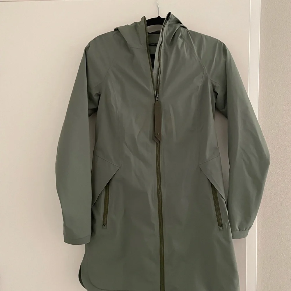 lululemon athletica Olive Green Hooded Long Jacket